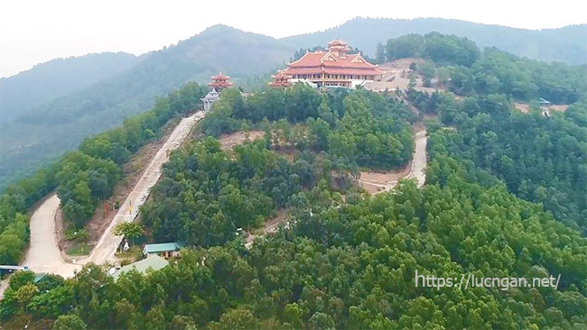 Thiền viện Trúc Lâm Phượng Hoàng - địa điểm du lịch Bắc Giang đẹp